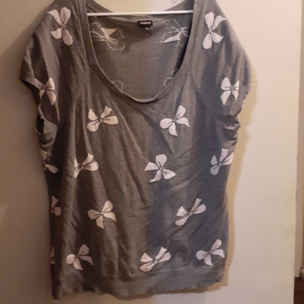 Torrid size 3 Top